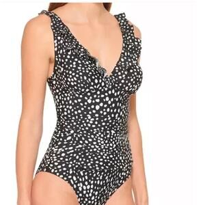 DKNY Ruffled Tummy Control one piece bathing suit Women's Size 16 in Black